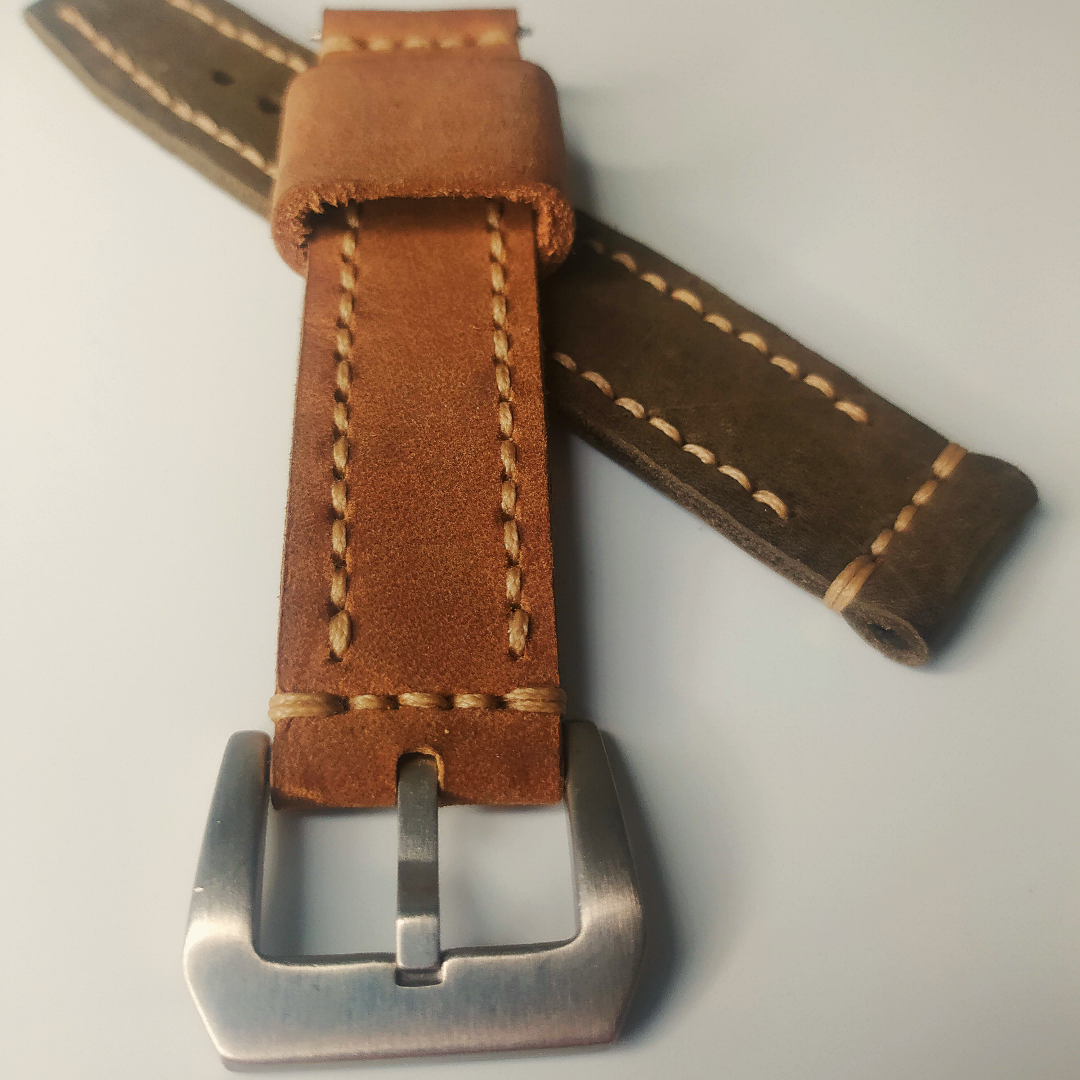 Wrist Bound 22mm Weathered Brown Leather/Light Brown Leather/Light Brown Stitching.